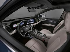 Nydesignad förarmiljö och passagerardisplay som tillval