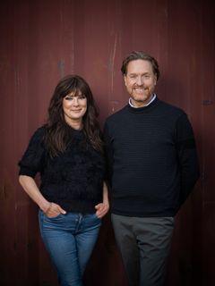 Författarna Maria Dufva och Magnus Loftsson