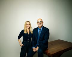 Reese Witherspoon och Harlan Coben. Fotograf: Taylor Jewell