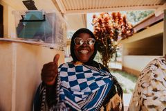 Totalt har cirka 62 000 personer fått hjälp sedan starten av Ge syn i Tanzania.