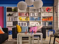 Bokhyllan BILLY finns med bland de prissänkta produkterna