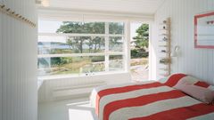 Nu i höst blir sista chansen att dra nytta av det höjda rotavdraget. Satsa på projekt som inte kräver bygglov, som att lägga nytt golv eller bygga en innervägg, tipsar Svenskt Träs expert.