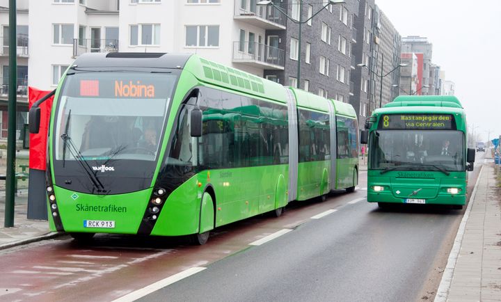 Vi uppmanar regionstyret att ta rapportens allvarliga varningar på fullt allvar och agera för en kollektivtrafik som sätter förare och resenärer före vinstintressen, säger Patrik Milton, Vänsterpartiets representant i kollektivtrafiknämnden.