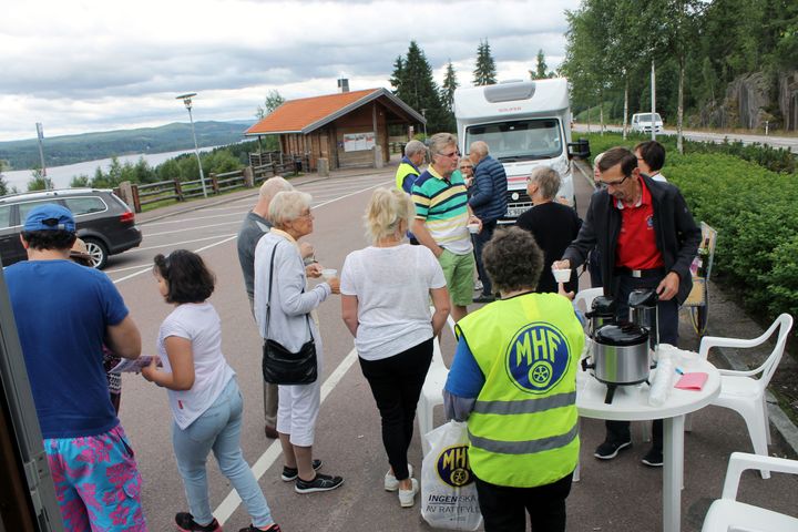 Ta Paus hos MHF i Fryksdalen vid rastplatsen Tossebergsklätten vid E45 norr om Sunne i Värmland. MHF kör Ta Paus varje sommar. Foto: MHF