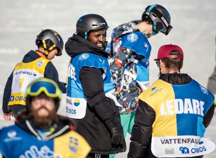 Alla på snö är en satsning från Svenska Skidförbundet - ett exempel på att engagera unga genom idrott.