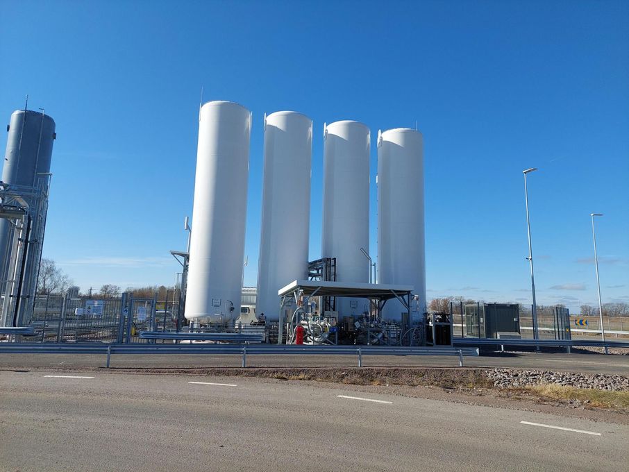 Lagringstankarna vid Tekniska verkens biogasanläggning