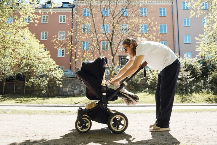 Utgifterna minskar för bland annat barnbidrag och föräldrapenning
