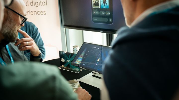 Five new startups have been accepted into MobilityXlab's collaboration program. The picture was taken during MobilityXlab's Tech Day, where the startups showcase their validation projects together with partners. Photo: Lindholmen Science Park.