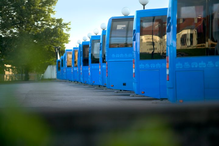 Alla bussar i Uddevallas stadstrafik blir elektrifierade från år 2025.