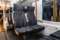 Tågens säten får ny klädsel. Fotograf: Eddie Löthman.