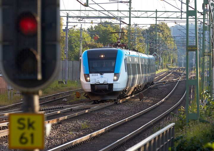 Från 2 april ersätts tågen med buss mellan Göteborg och Stenungsund.