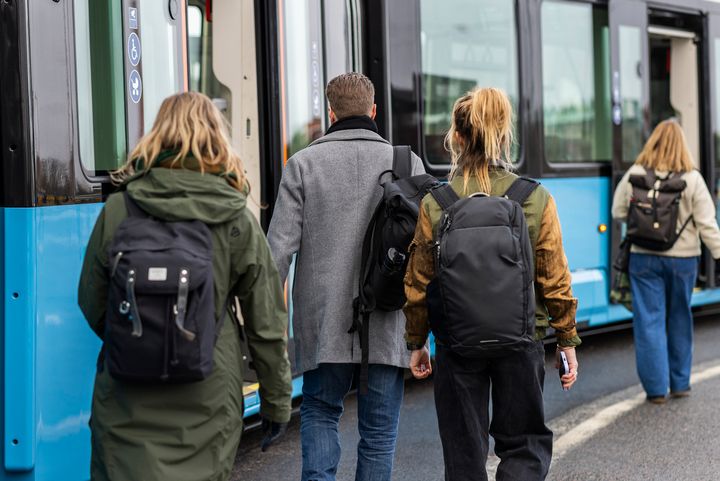 Rapporten visar samband mellan kollektivtrafiken och hälsosamma invånare.