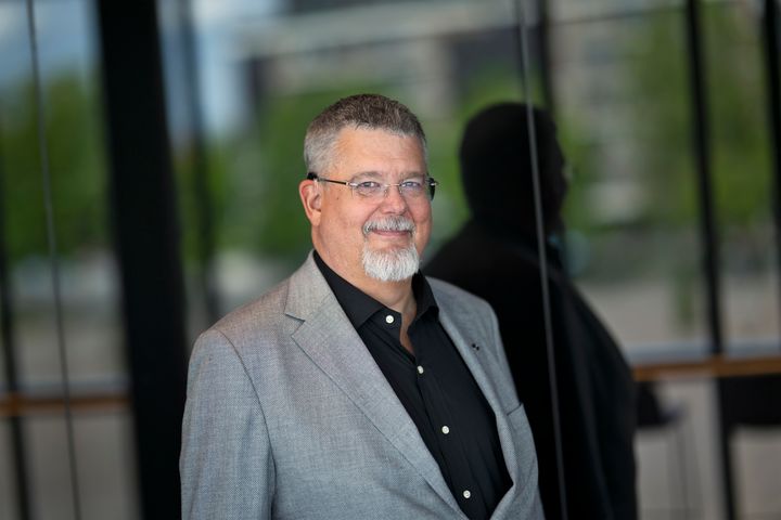 Jonas Sahlberg, förbundsordförande, Hörselskadades Riksförbund (HRF).