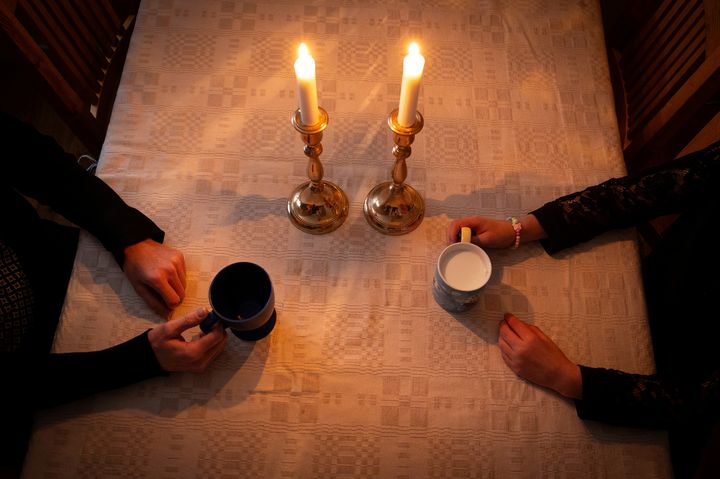 En kväll med samtal och fika.