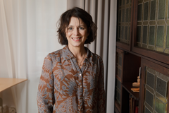 Maria Frisk, Sverigechef för Rädda barnen, tillträder 1 juni som stiftsdirektor vid Stockholms stift, Svenska kyrkan.