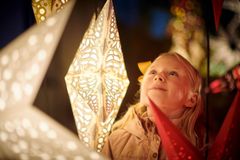 Med start 8 november erbjuder Egeskov Slott på Fyn en julmarknad med över 110 julbodar. Foto: Ard Jongsma/stillwords.com