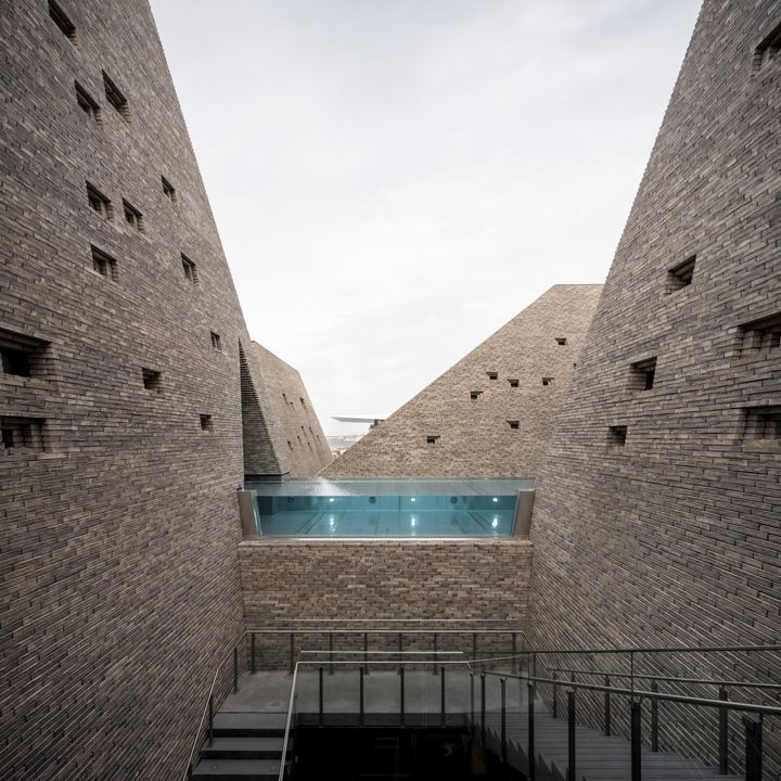 Nytt bad- och kulturhus öppnar i Köpenhamn med tio bassänger, tre bastur och ångbad. Foto: Rasmus Hjortshøj