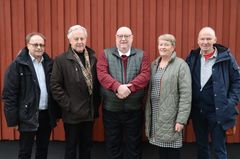 Nyvalda ledamöter i egendomsnämnden. Från vänster: Magnus Ahlström (POSK), Bengt Arvidsson (BKS), Lars-Ivan Petersson (s), Kerstin Petersson (c) och Erik Jansson (DGSK). Saknas på bilden gör Jonas Karlsson (s) och Thomas Linder (POSK).