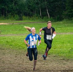 Sara Hagström, IFK Göteborg springer i mål som första dam på O-Ringens sista etapp