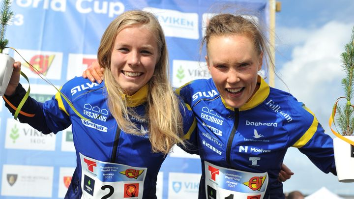 Sara Hagström och Tove Alexandersson från svenska orienteringslandslaget