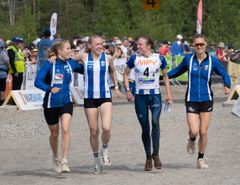 IFK Göteborg överlägsna på Venlakavlen 2025. Från vänster: Sara Hagström, Malin Agervig Kristiansson, Sanna Fasth och Simona Aebersold.