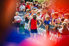 Bagheera förlänger som klädpartner och går in som skopartner