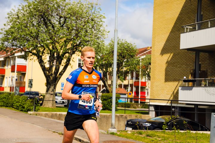 Jonatan Gustafsson tar hem SM-guldet i sprint