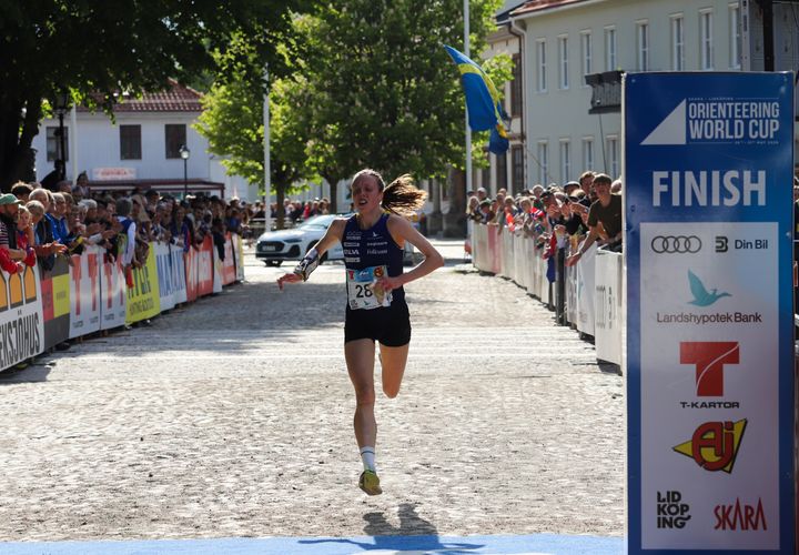 Sanna Fasth spurtar till tredje plats på världscupsprinten i Skara.
