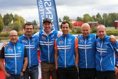 Event Director Klaus Csucs, tvåa från vänster, tillsammans med banläggningssamordnaren Roger Tynell längst till vänster samt banläggarna: Erik Rost, Andrey Lamov, Henrik Johnsson och Gustav Johnsson.