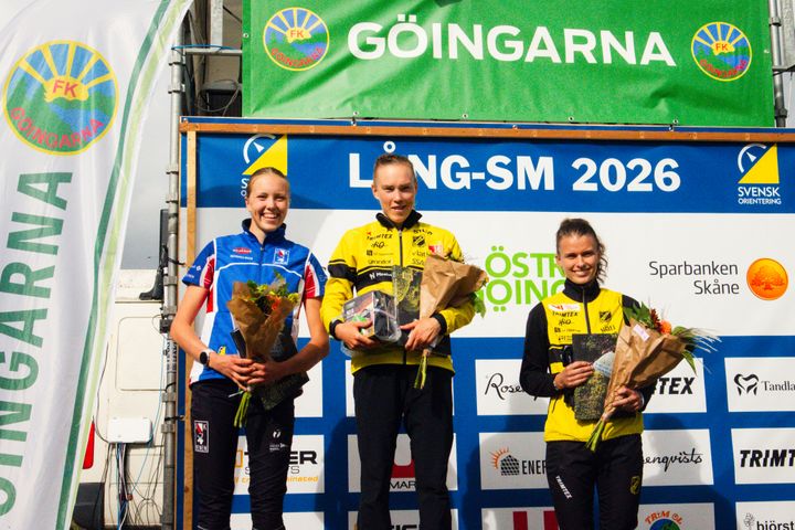 Topptrion i damklassen. Från vänster: Hanna Lundberg, Tove Alexandersson och Marie Olaussen.