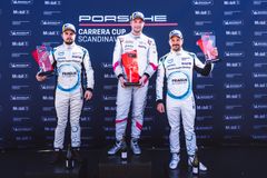 Prispallen Race 1. Fr.v: Lukas Sundahl, Marcus Annervi, Daniel Ros.