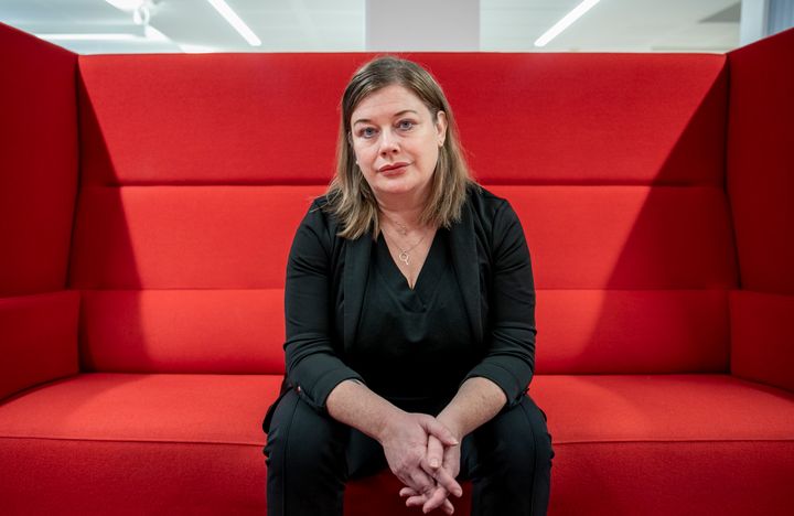 ''Jag ställer mig frågan, när tänker arbetsgivarna inse att äldreomsorgen måste fungera även när verkligheten händer?'' - Malin Ragnegård, Förbundsordförande Kommunal
