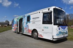 Bibliotekbussen Calle. Foto Uppsala kommun.