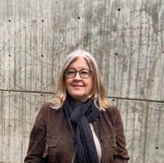 Porträtt, Eija-Liisa Ahtila på besök i Uppsala. Foto: Rebecka Wigh Abrahamsson.
