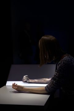 Eija-Liisa Ahtila, Potentiality for Love. Foto Florian Langhammer.