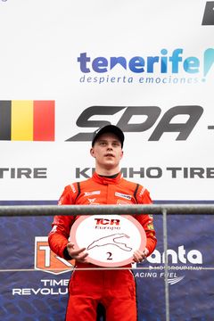 Viktor Andersson från Linköping tvåa i TCR Europe med CUPRA Leon VZ TCR på belgiska F1-banan Spa-Francorchamps.