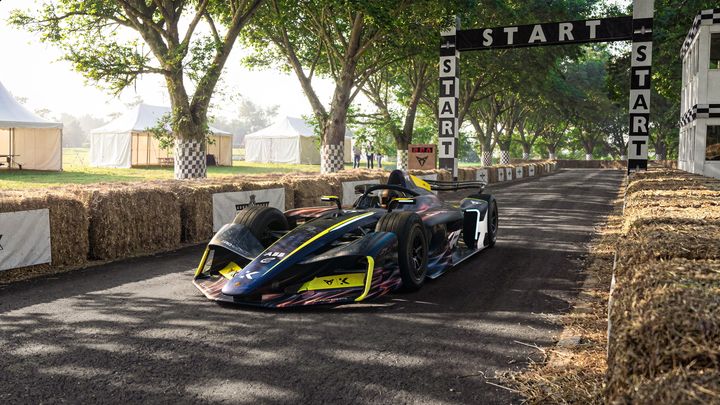 CUPRA förlänger samarbetet med KIRO Race Co i Formel E-mästerskapet.