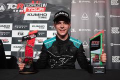 ETS Guest Star Trophy ges till den snabbaste föraren av de som inte vanligen kör i FIA TCR World Tour. Viktor Andersson har tagit fem i rad.