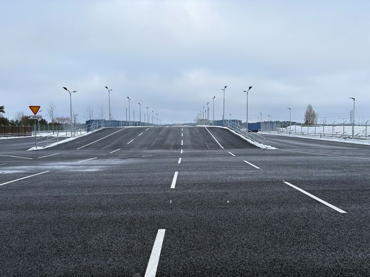 Återvinningscentralen i Gränby invigs den 1 februari. Observera att vi inte kan ta emot avfall under familjedagen. Återvinningscentralen öppnar för inlämning av avfall måndag 2 februari kl. 07.00.