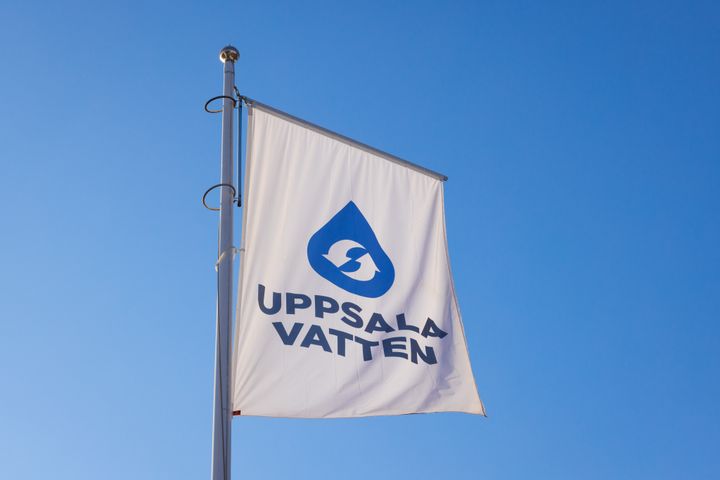 Uppsala Vatten stämmer Försvarsmakten för utebliven betalning av PFAS-rening.