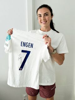 Ingrid Syrstad Engen FC Barcelona – Signerad tröja från norska landslaget