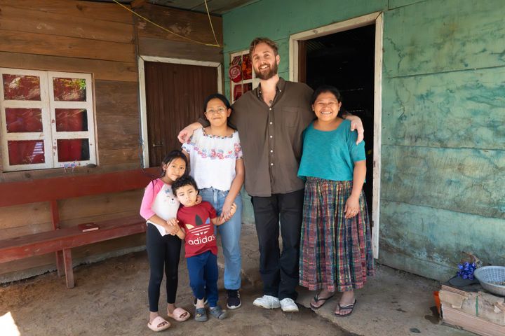 Gabriela 18 år som Love träffade i Guatemala.