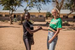 Fridolina Rolfö i Zambia under en resa med Plan International 2024.