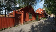 I Blockmakarens hus berättar vi om livet för ett par familjer på Söder vid 1900-talets början.