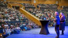 Hälso-och sjukvårdsdagen för undersköterskor, skötare och vårdlärare, eller Undersköterskedagen som de flesta säger, lockar deltagare från hela landet.