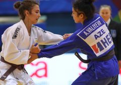 Tara Babulfath vinner guld på EM för kadetter (U18) 2022.