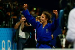 Tara Babulfath tar historiskt OS-brons 2024.