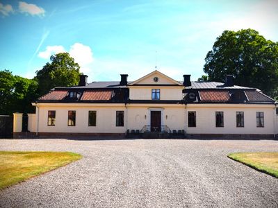 Lambohofs säteri, en 1700-tals gård strax söder om Linköping.