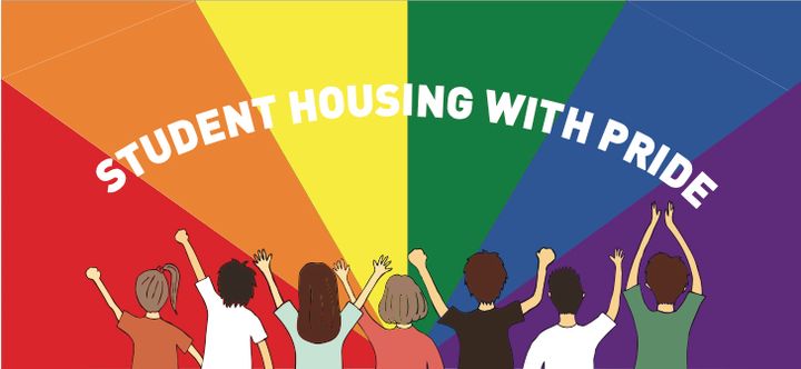 A group of personer står med ryggen mot kameran framför en bakgrund med regnbågsfärger. Text: "Student Housing with Pride".