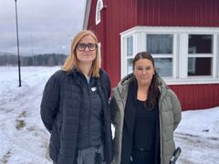 Säkerhetssamordnaren Sofi Sennerby, till höger, tillsammans med enhetschef Viktoria Derkert på Sundbo